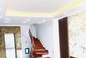 Bán ngôi nhà kiệt tác Ngọc Thụy,Long Biên, 7 Tầng Thang máy 7.35 Tỷ